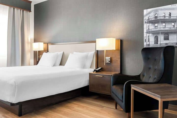 Room 20 of 75