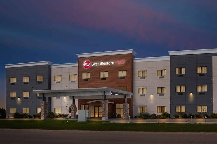 Hotel 75 of 75