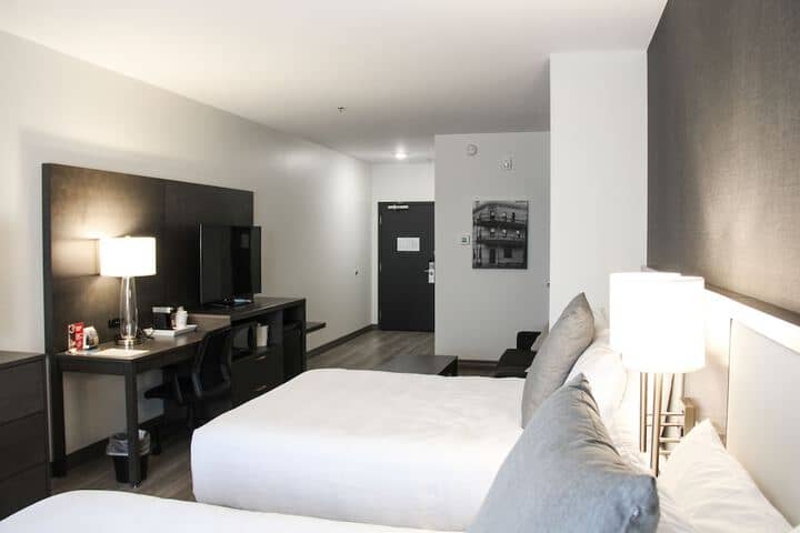 Room 9 of 75