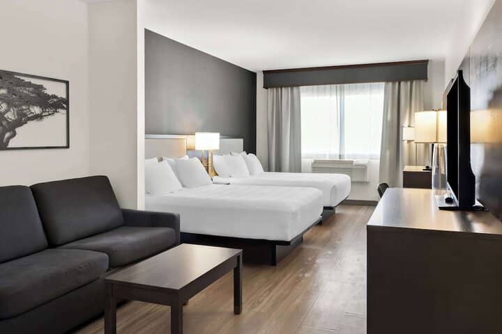Room 46 of 75